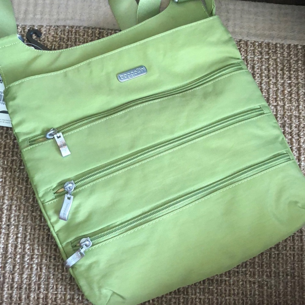 Baggallini Green Crossbody Bag with Silver Zipper
